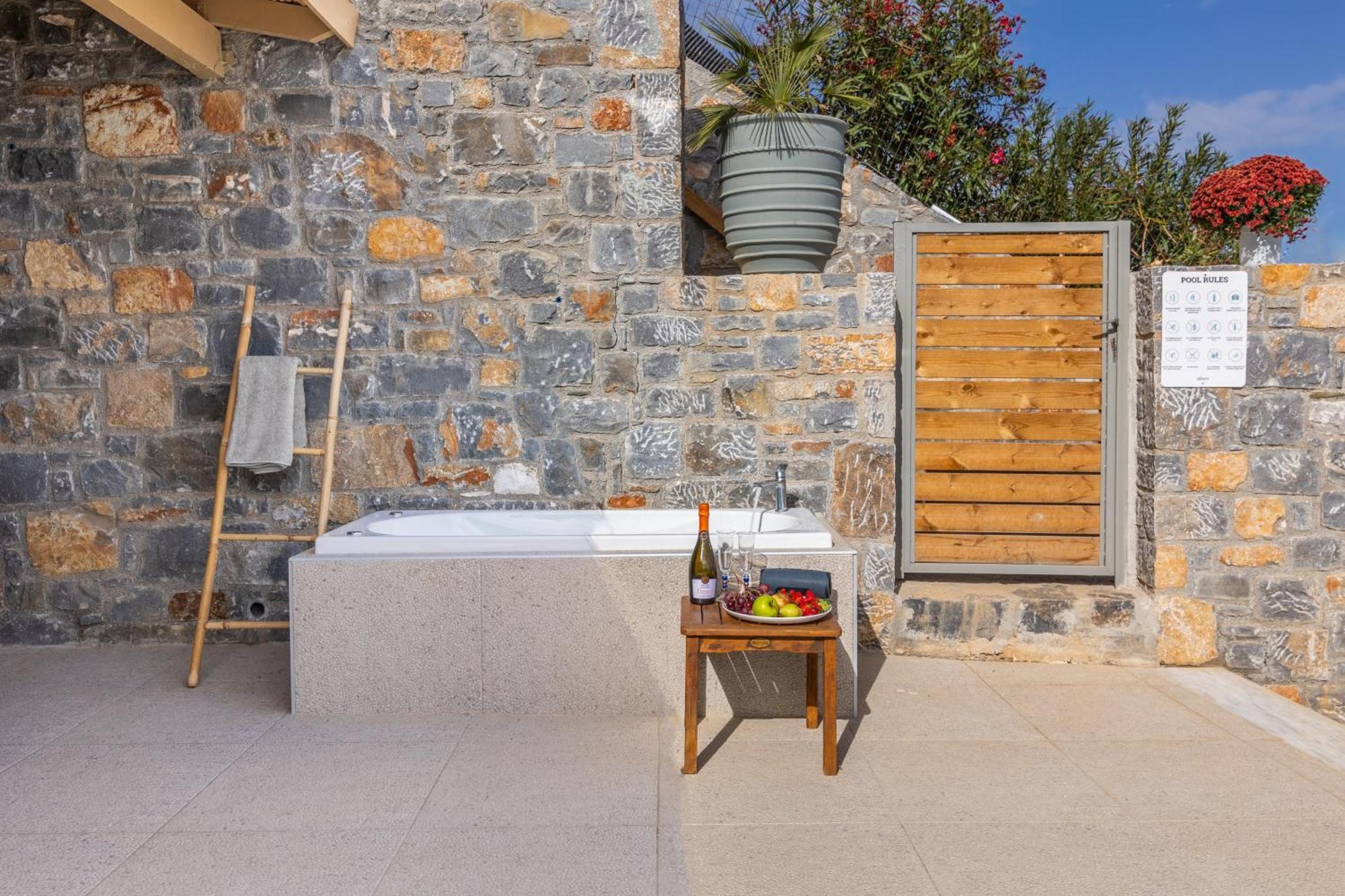 Rocca Al Mare Seaside Villas Palaiokastro  Exterior photo